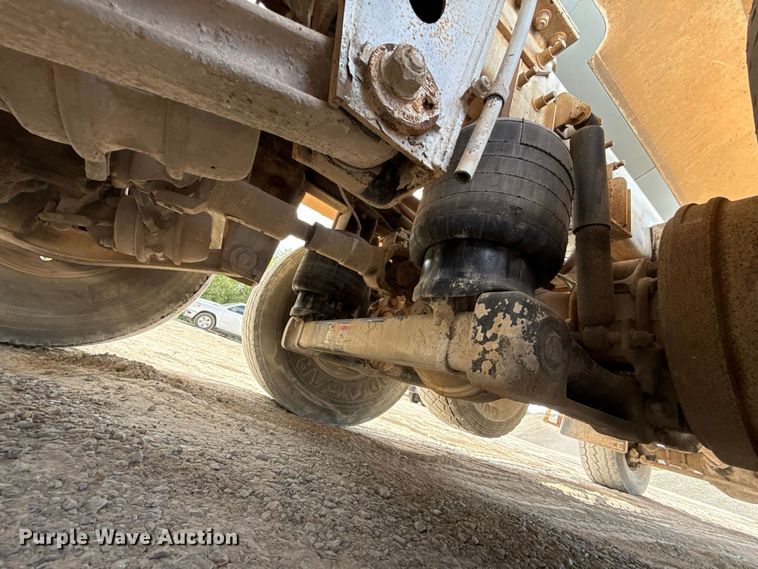 image for item FC4460 2004 Terex Advance  FD4000 ready mix truck