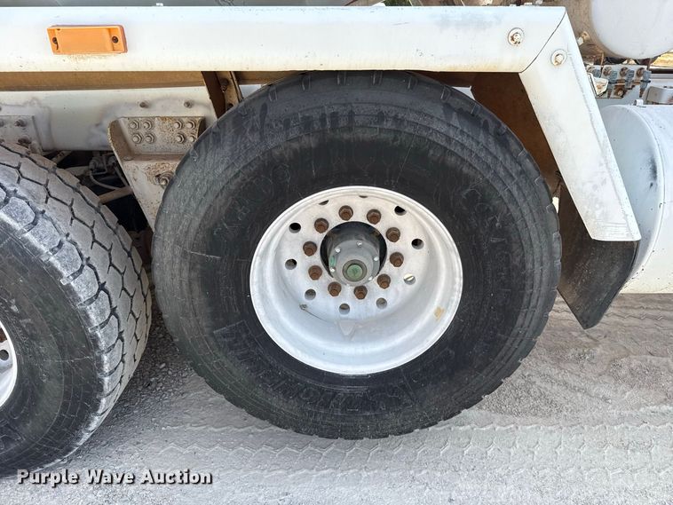 image for item FC4460 2004 Terex Advance  FD4000 ready mix truck