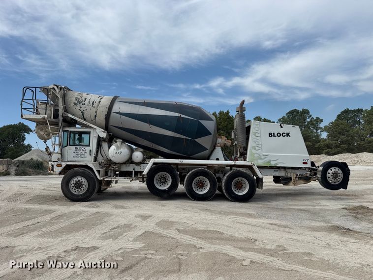 image for item FC4461 2005 Terex FD4000 ready mix truck