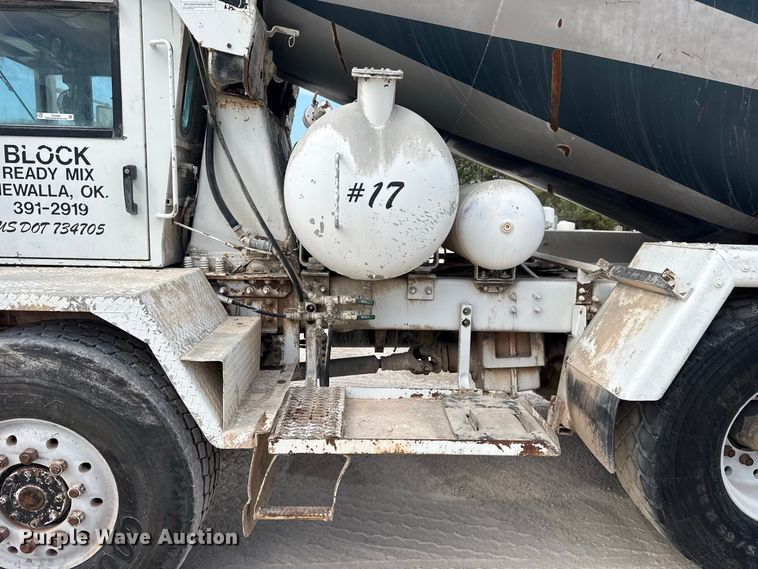 image for item FC4461 2005 Terex FD4000 ready mix truck