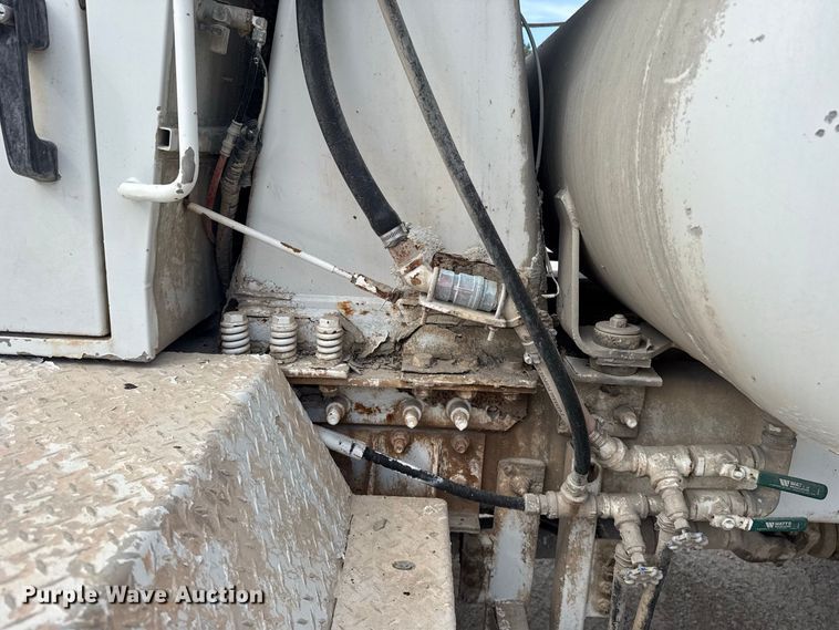 image for item FC4461 2005 Terex FD4000 ready mix truck