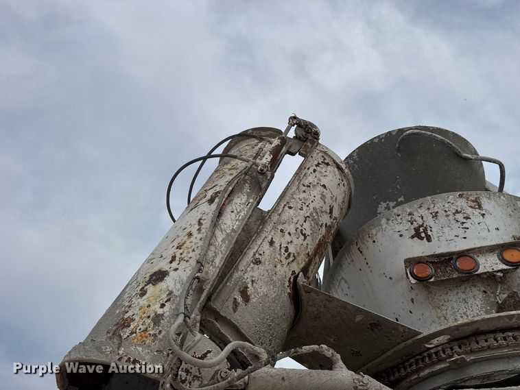 image for item FC4461 2005 Terex FD4000 ready mix truck