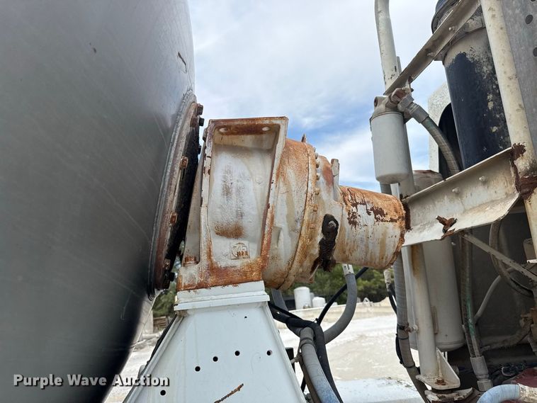image for item FC4461 2005 Terex FD4000 ready mix truck