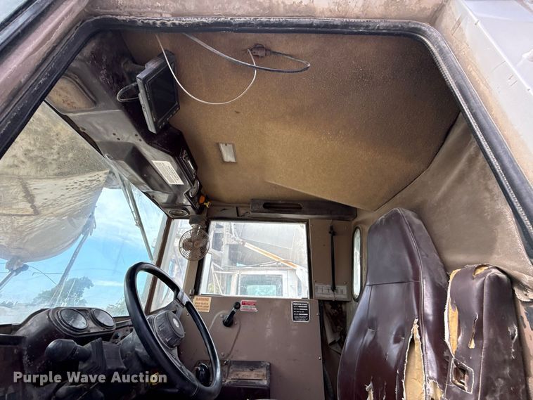 image for item FC4461 2005 Terex FD4000 ready mix truck