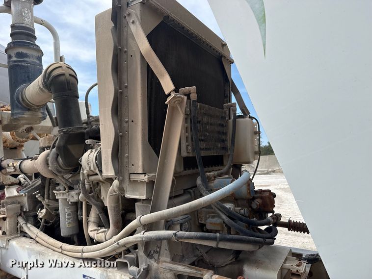 image for item FC4461 2005 Terex FD4000 ready mix truck