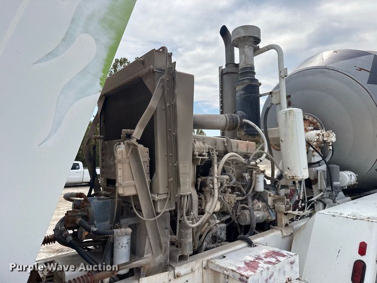 image for item FC4461 2005 Terex FD4000 ready mix truck