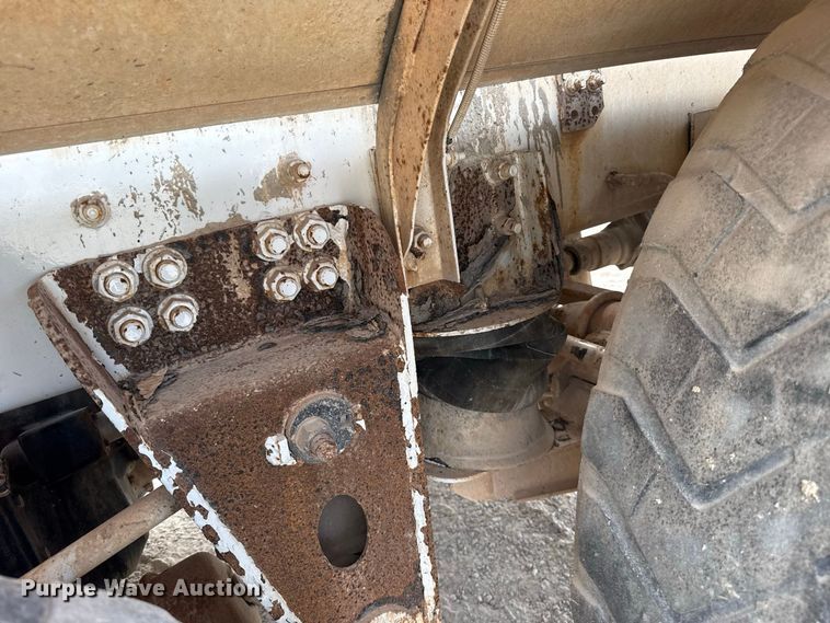 image for item FC4461 2005 Terex FD4000 ready mix truck