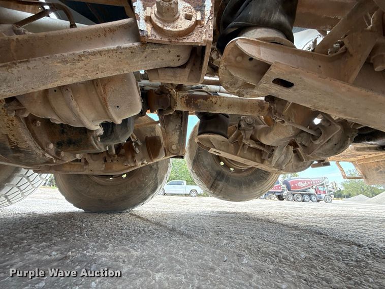 image for item FC4461 2005 Terex FD4000 ready mix truck