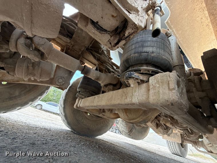 image for item FC4461 2005 Terex FD4000 ready mix truck