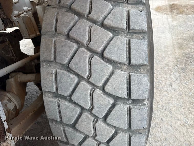 image for item FC4461 2005 Terex FD4000 ready mix truck