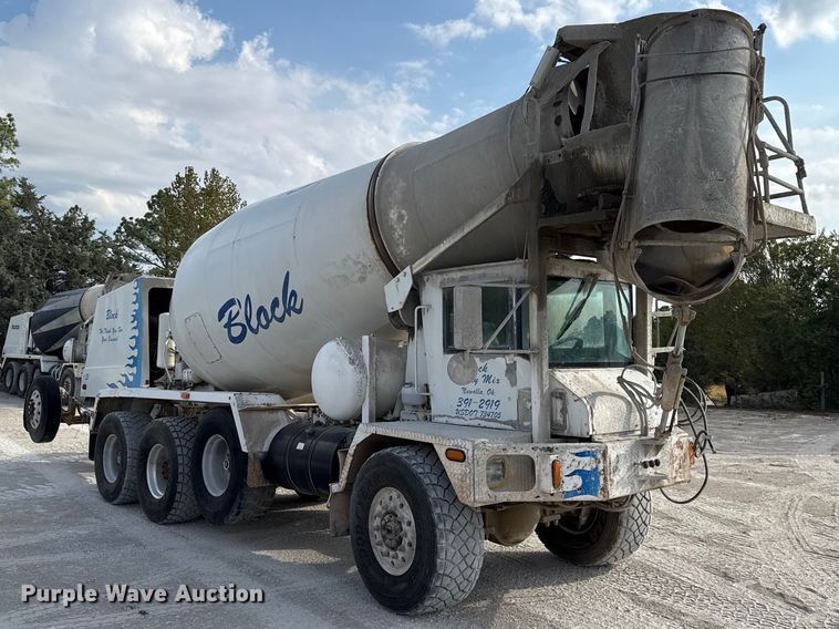 image for item FC4462 2004 Terex Advance Mixer FD4000 ready mix truck