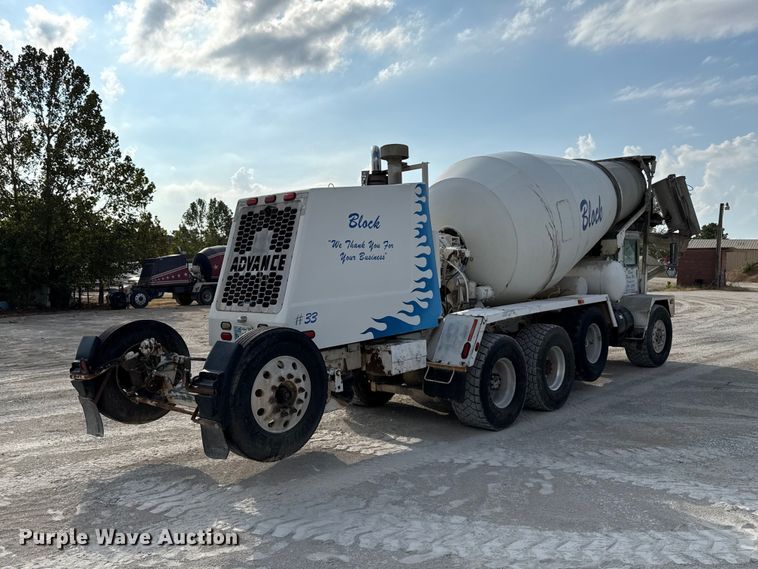 image for item FC4462 2004 Terex Advance Mixer FD4000 ready mix truck