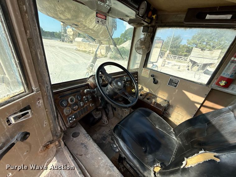 image for item FC4462 2004 Terex Advance Mixer FD4000 ready mix truck