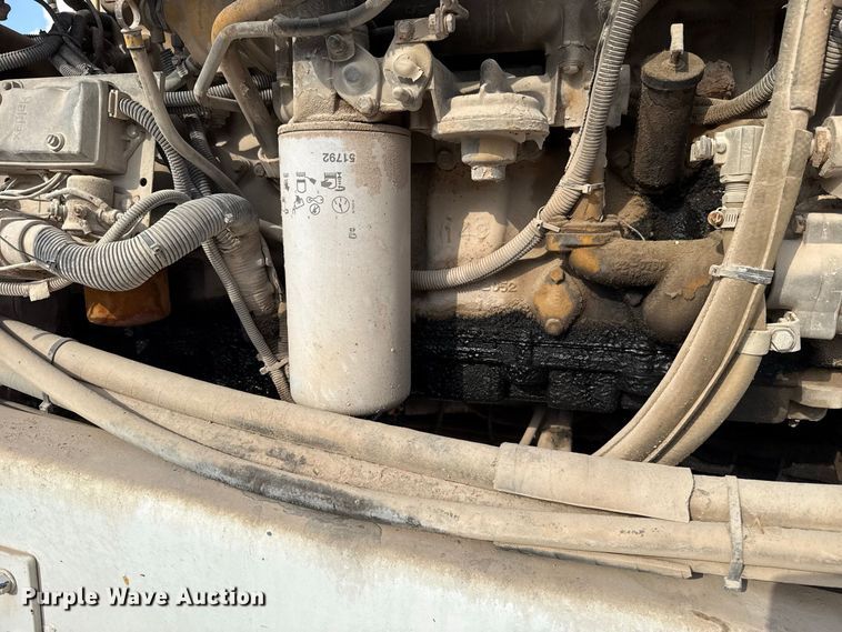 image for item FC4462 2004 Terex Advance Mixer FD4000 ready mix truck