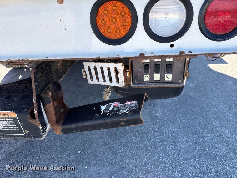 image for item FC4504 2020 Ford F550 bucket truck