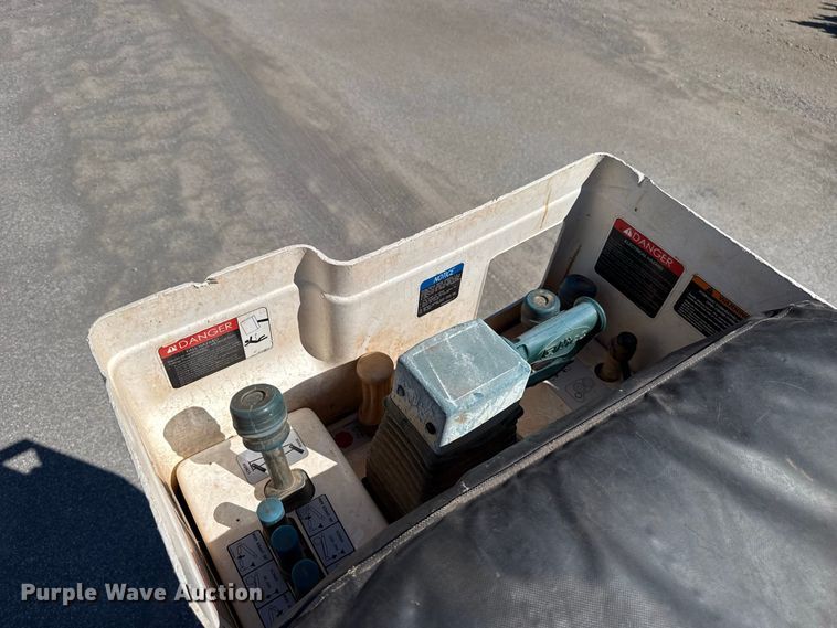 image for item FC4504 2020 Ford F550 bucket truck