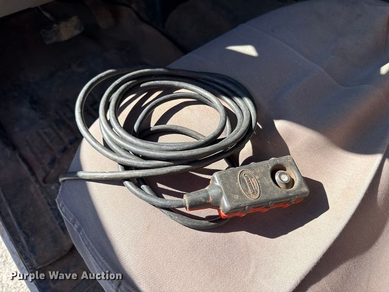 image for item FC4504 2020 Ford F550 bucket truck