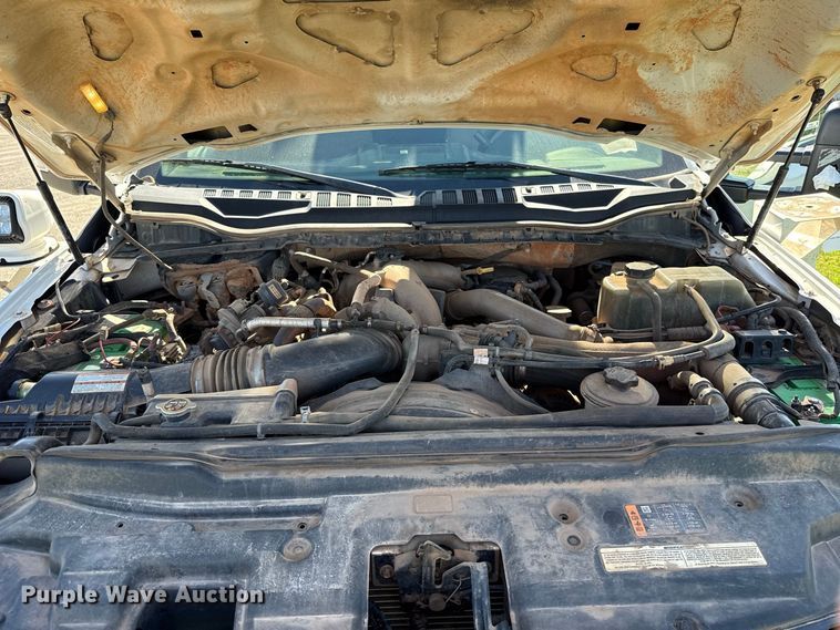 image for item FC4504 2020 Ford F550 bucket truck