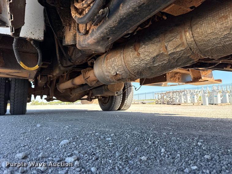 image for item FC4504 2020 Ford F550 bucket truck