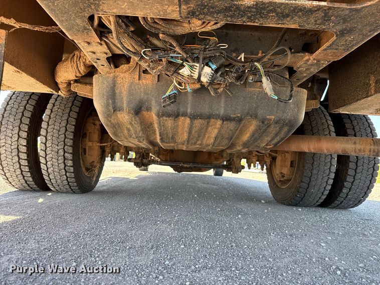 image for item FC4504 2020 Ford F550 bucket truck
