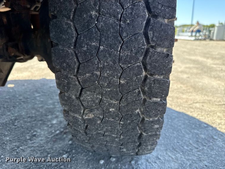image for item FC4504 2020 Ford F550 bucket truck