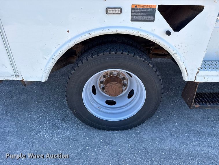 image for item FC4504 2020 Ford F550 bucket truck
