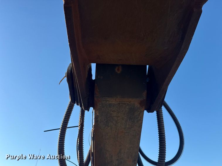 image for item FC4510 2018 John Deere 210G LC excavator