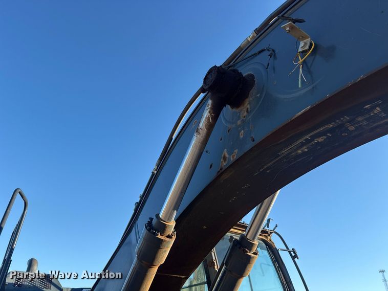image for item FC4510 2018 John Deere 210G LC excavator