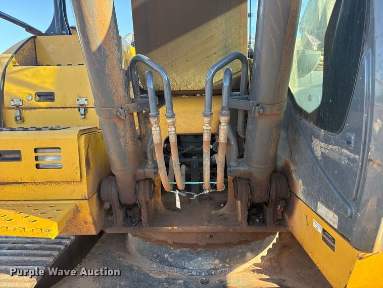 image for item FC4510 2018 John Deere 210G LC excavator