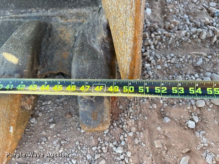 image for item FC4510 2018 John Deere 210G LC excavator