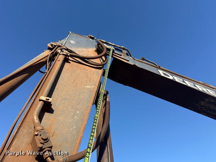 image for item FC4510 2018 John Deere 210G LC excavator