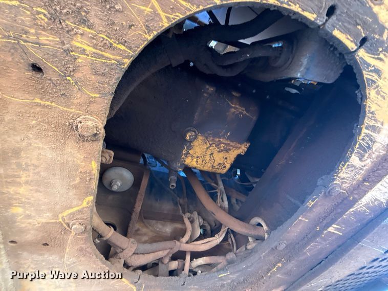 image for item FC4510 2018 John Deere 210G LC excavator