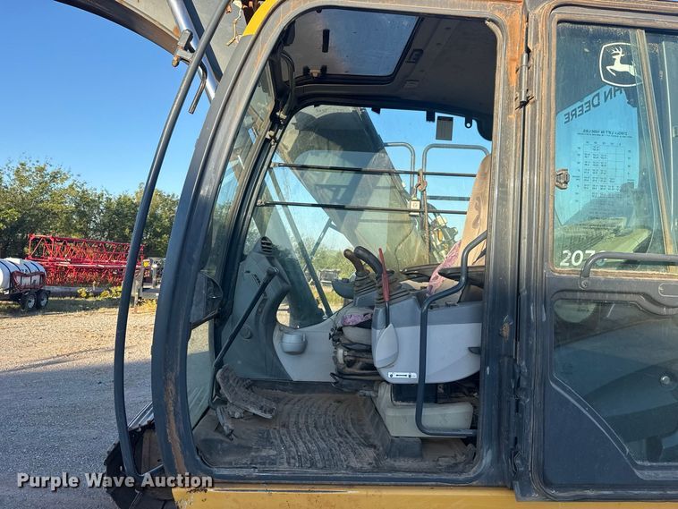 image for item FC4510 2018 John Deere 210G LC excavator