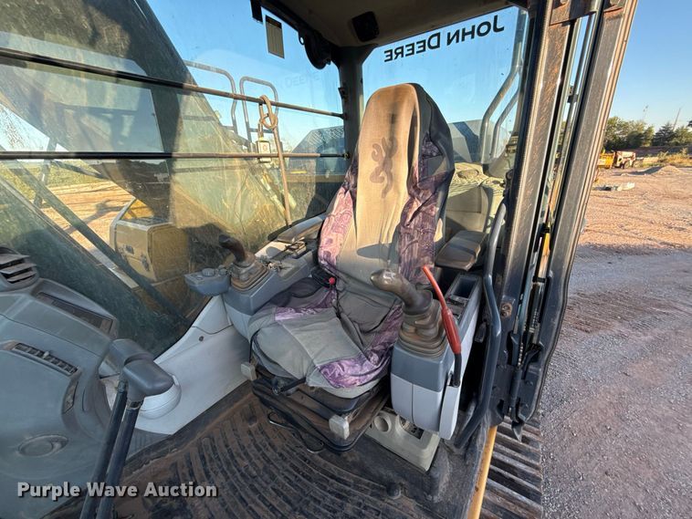 image for item FC4510 2018 John Deere 210G LC excavator