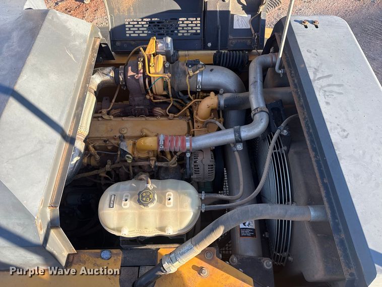 image for item FC4510 2018 John Deere 210G LC excavator