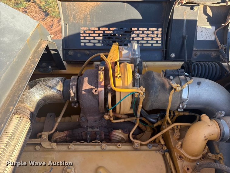image for item FC4510 2018 John Deere 210G LC excavator
