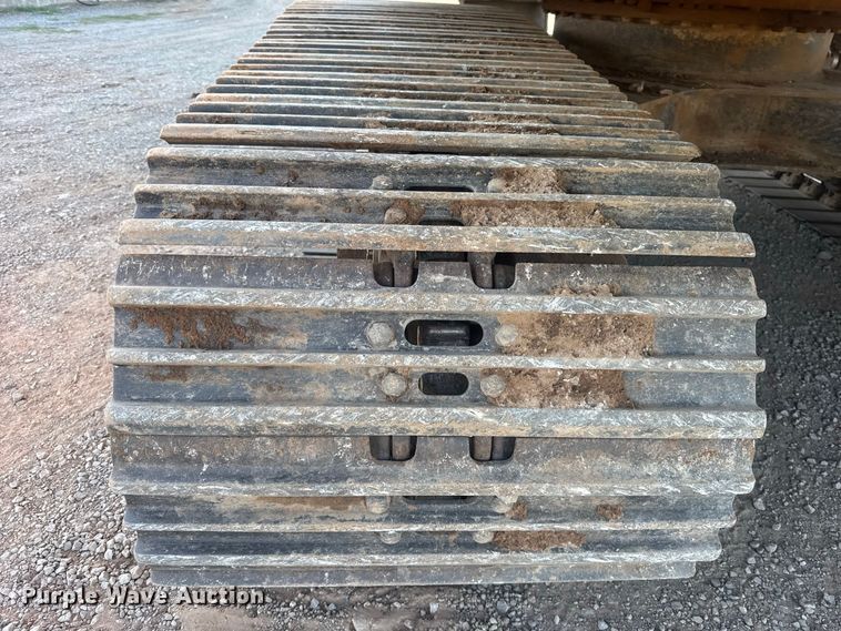 image for item FC4510 2018 John Deere 210G LC excavator