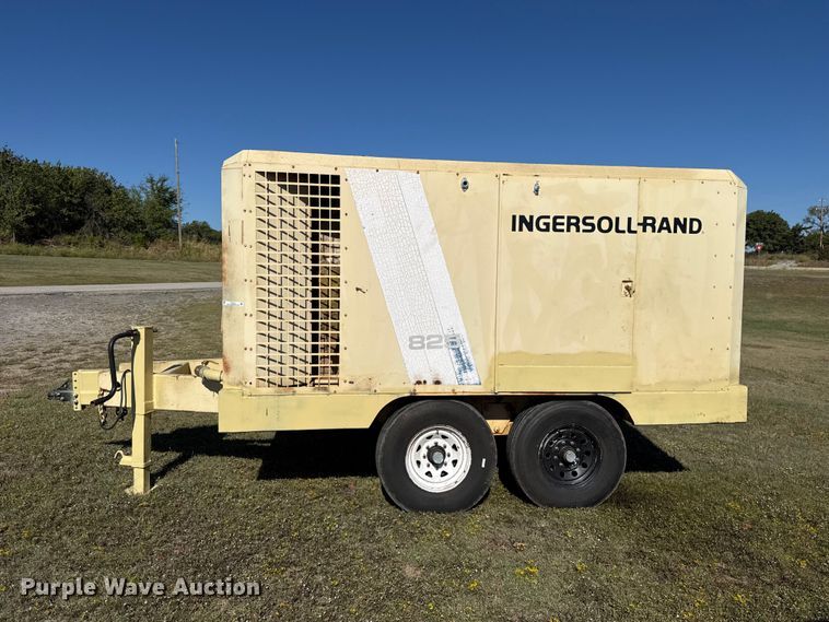 image for item FC4511 Ingersoll Rand 825 air compressor