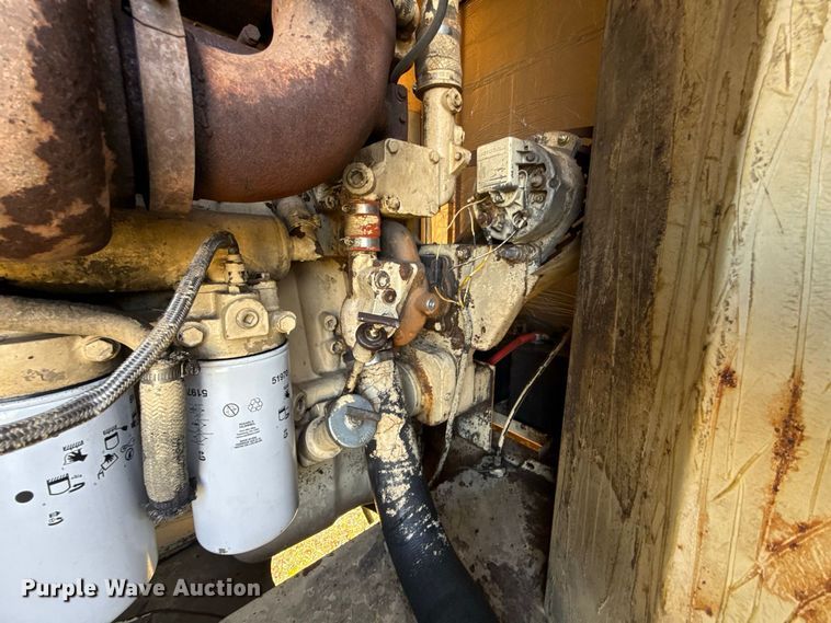 image for item FC4511 Ingersoll Rand 825 air compressor