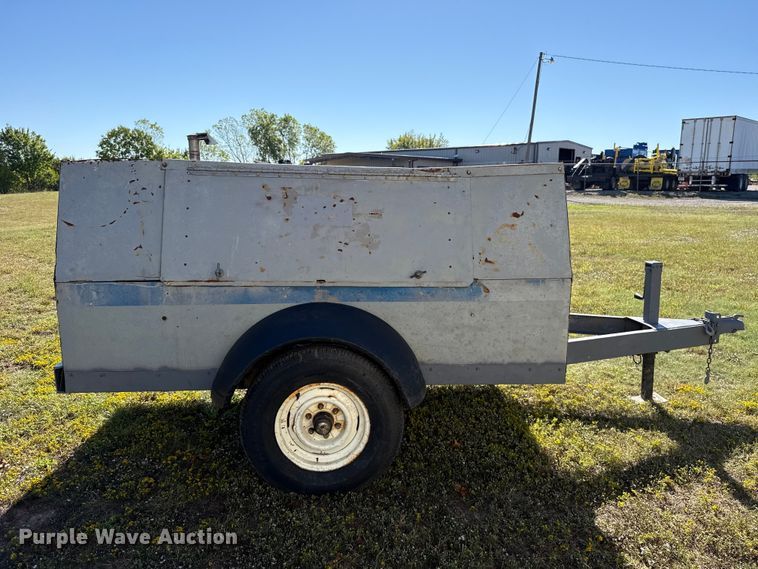 image for item FC4512 1994 LeRoi 0185JD-E air compressor