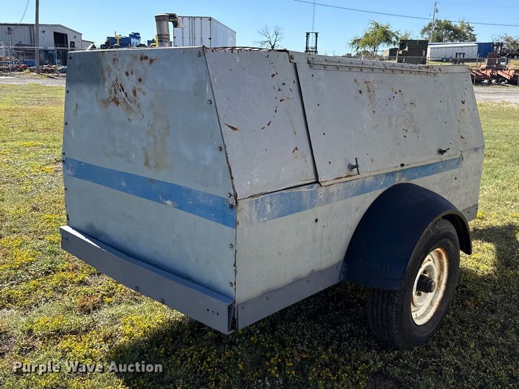 image for item FC4512 1994 LeRoi 0185JD-E air compressor