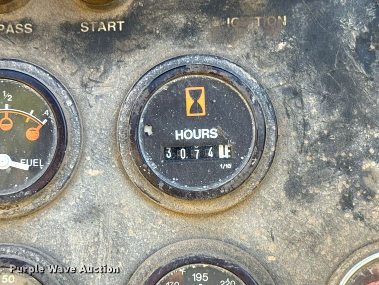 image for item FC4512 1994 LeRoi 0185JD-E air compressor