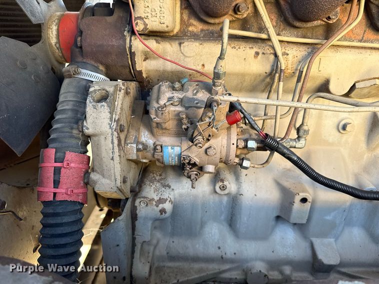 image for item FC4512 1994 LeRoi 0185JD-E air compressor