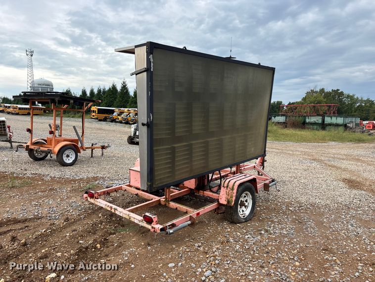 image for item FG0743 2003 Wanco arrow board trailer
