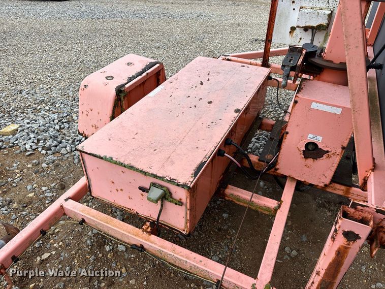 image for item FG0743 2003 Wanco arrow board trailer