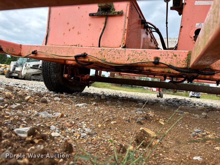 image for item FG0743 2003 Wanco arrow board trailer