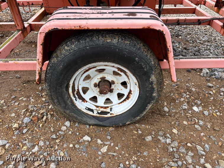 image for item FG0743 2003 Wanco arrow board trailer