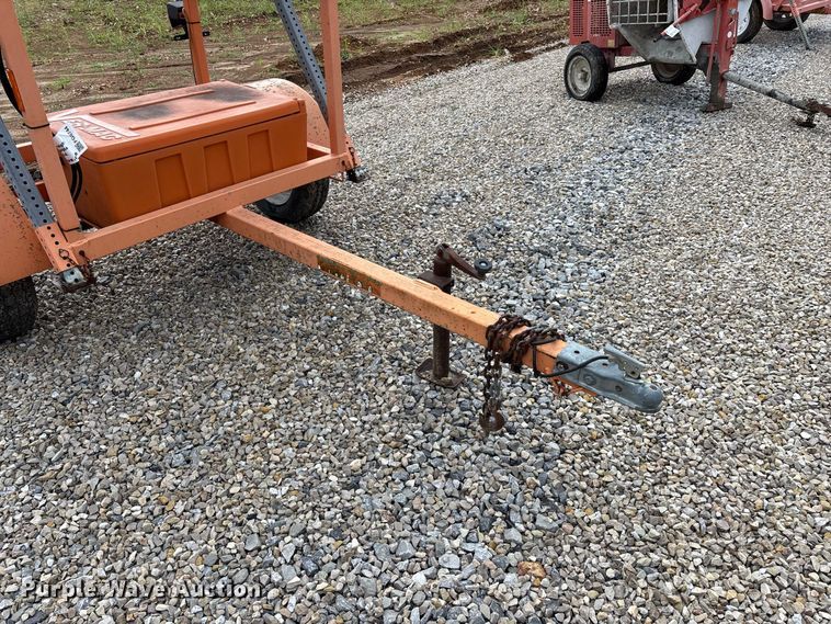 image for item FG0744 Ver-Mac arrow board trailer