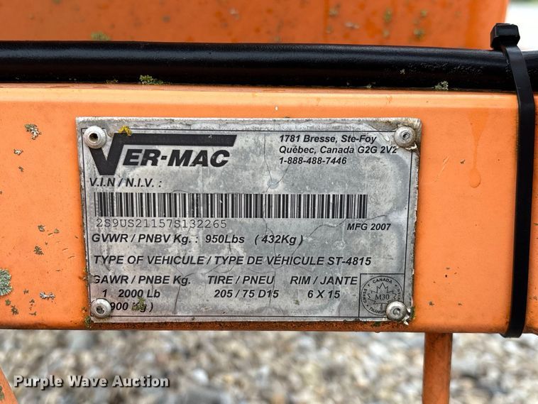 image for item FG0744 Ver-Mac arrow board trailer