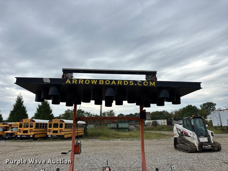 image for item FG0746 2011 Wanco arrow board trailer